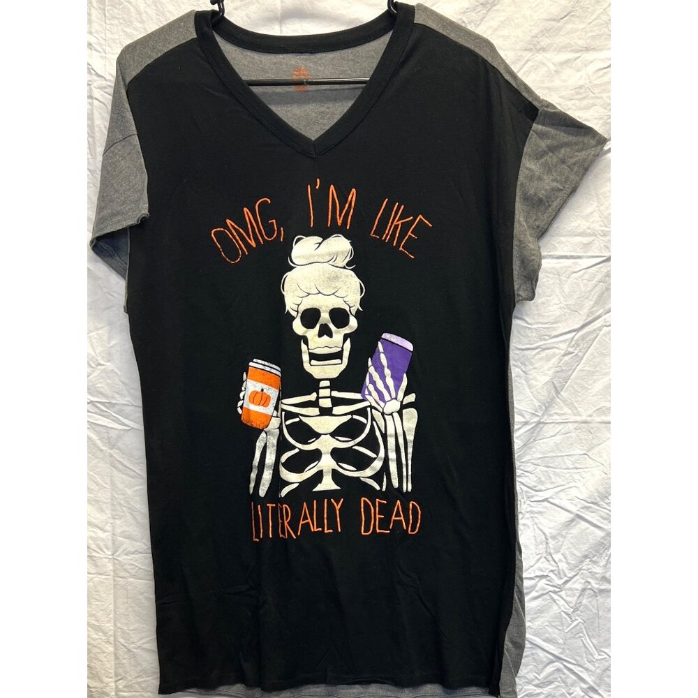 Celebrate Halloween Womens Graphic Tee Shirt Medium  (Omg! I’m Literally Dead”)